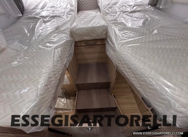 ADRIA COMPACT 60° SELECTION 600 DL AUTOMATICO SILVER 2025 GEMELLI GARAGE pieno