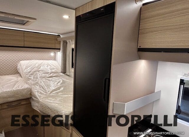 ADRIA COMPACT 60° SELECTION 600 DL AUTOMATICO SILVER 2025 GEMELLI GARAGE pieno