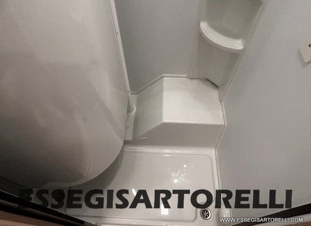 ADRIA COMPACT 60° SELECTION 600 DL AUTOMATICO SILVER 2025 GEMELLI GARAGE pieno