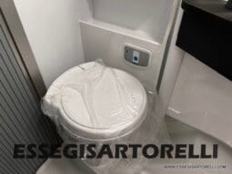 ADRIA COMPACT 60° SELECTION 600 DL AUTOMATICO SILVER 2025 GEMELLI GARAGE pieno