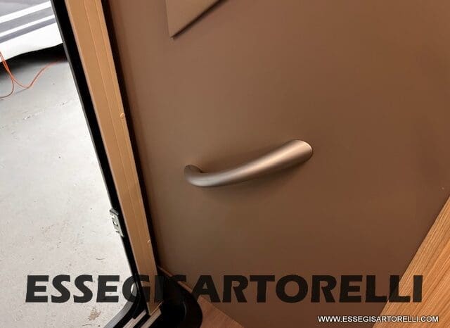 ADRIA COMPACT 60° SELECTION 600 DL AUTOMATICO SILVER 2025 GEMELLI GARAGE pieno