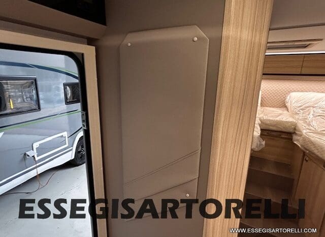 ADRIA COMPACT 60° SELECTION 600 DL AUTOMATICO SILVER 2025 GEMELLI GARAGE pieno
