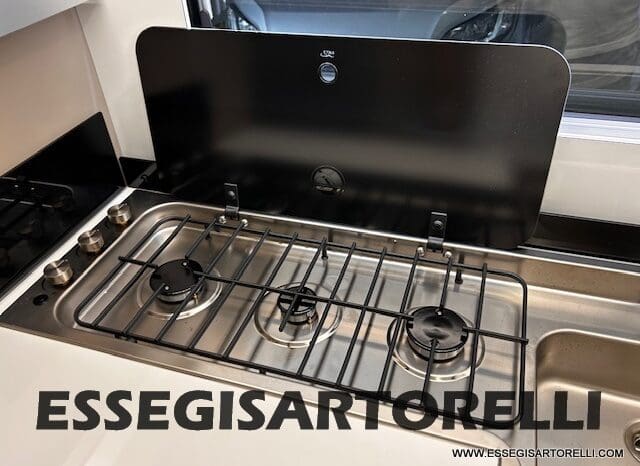 ADRIA COMPACT 60° SELECTION 600 DL AUTOMATICO SILVER 2025 GEMELLI GARAGE pieno