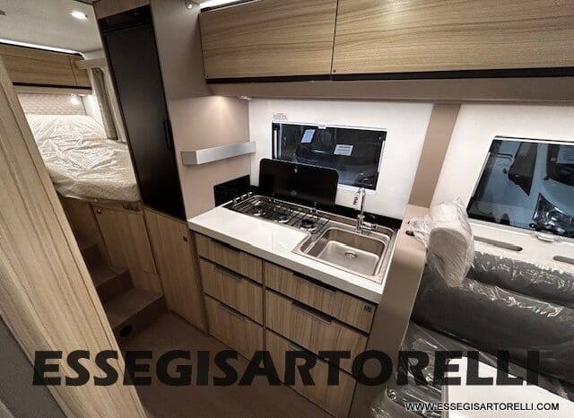 ADRIA COMPACT 60° SELECTION 600 DL AUTOMATICO SILVER 2025 GEMELLI GARAGE pieno