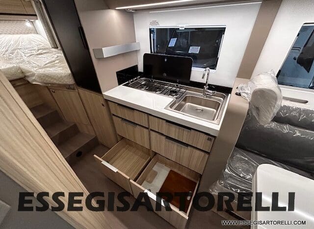 ADRIA COMPACT 60° SELECTION 600 DL AUTOMATICO SILVER 2025 GEMELLI GARAGE pieno