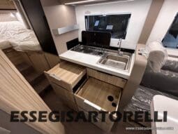 ADRIA COMPACT 60° SELECTION 600 DL AUTOMATICO SILVER 2025 GEMELLI GARAGE pieno