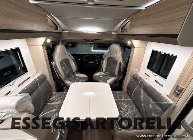 ADRIA COMPACT 60° SELECTION 600 DL AUTOMATICO SILVER 2025 GEMELLI GARAGE pieno