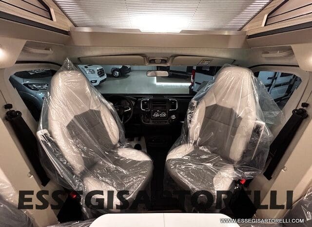ADRIA COMPACT 60° SELECTION 600 DL AUTOMATICO SILVER 2025 GEMELLI GARAGE pieno