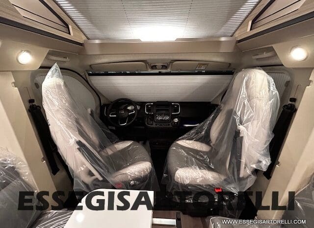 ADRIA COMPACT 60° SELECTION 600 DL AUTOMATICO SILVER 2025 GEMELLI GARAGE pieno