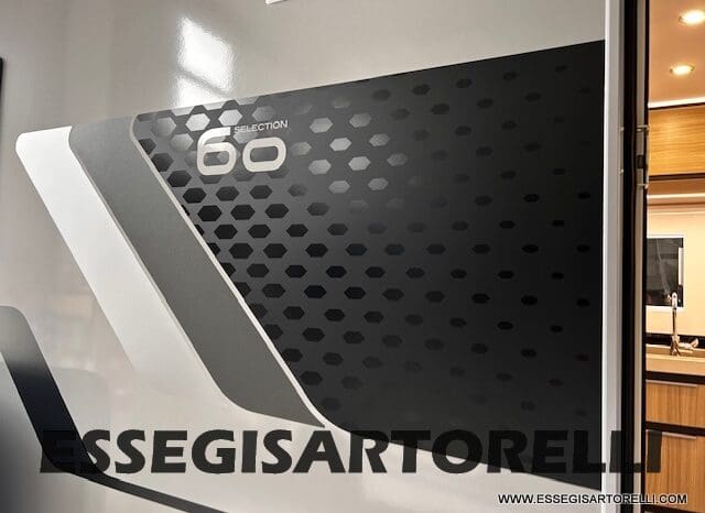 ADRIA COMPACT 60° SELECTION 600 DL AUTOMATICO SILVER 2025 GEMELLI GARAGE pieno