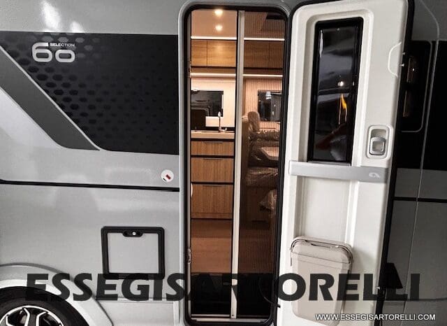ADRIA COMPACT 60° SELECTION 600 DL AUTOMATICO SILVER 2025 GEMELLI GARAGE pieno