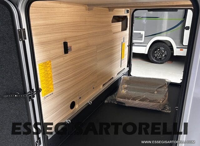 ADRIA COMPACT 60° SELECTION 600 DL AUTOMATICO SILVER 2025 GEMELLI GARAGE pieno