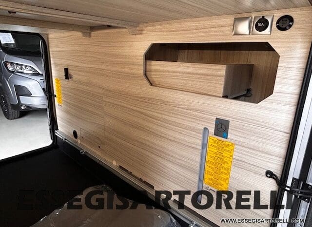 ADRIA COMPACT 60° SELECTION 600 DL AUTOMATICO SILVER 2025 GEMELLI GARAGE pieno