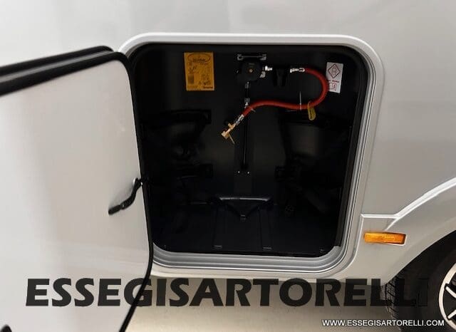 ADRIA MATRIX 60° SELECTION M 670 SL AUTOMATICO SILVER 2025 GEMELLI GARAGE BASCULANTE pieno