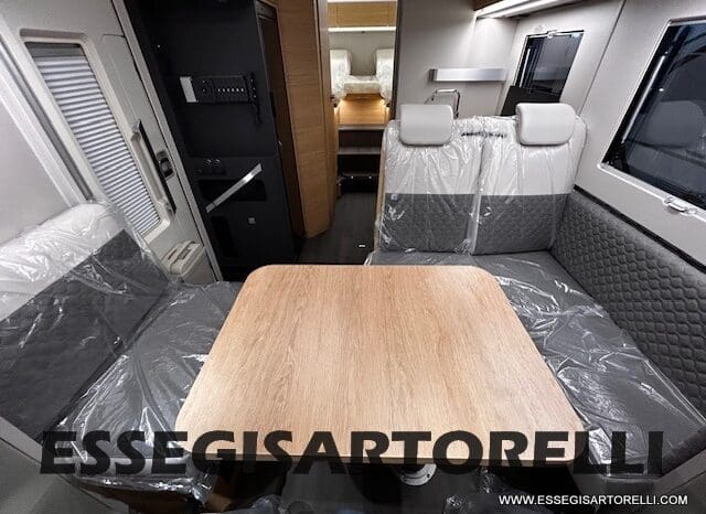 ADRIA MATRIX 60° SELECTION M 670 SL AUTOMATICO SILVER 2025 GEMELLI GARAGE BASCULANTE pieno
