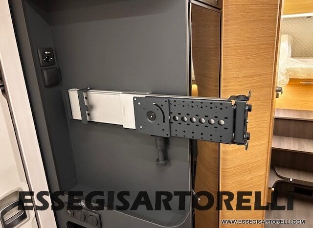 ADRIA MATRIX 60° SELECTION M 670 SL AUTOMATICO SILVER 2025 GEMELLI GARAGE BASCULANTE pieno