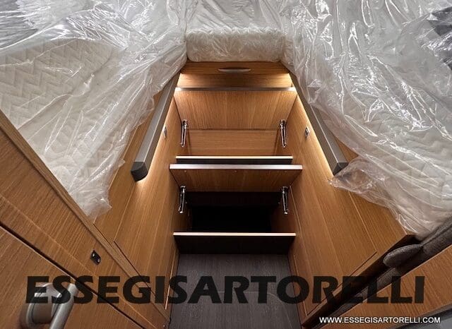 ADRIA MATRIX 60° SELECTION M 670 SL AUTOMATICO SILVER 2025 GEMELLI GARAGE BASCULANTE pieno