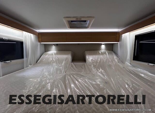 ADRIA MATRIX 60° SELECTION M 670 SL AUTOMATICO SILVER 2025 GEMELLI GARAGE BASCULANTE pieno