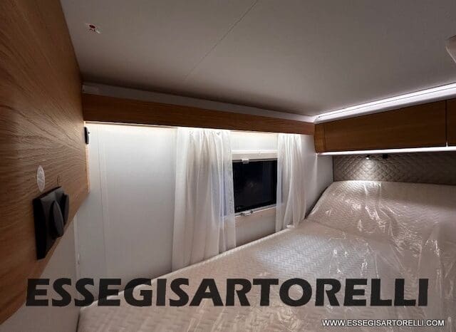 ADRIA MATRIX 60° SELECTION M 670 SL AUTOMATICO SILVER 2025 GEMELLI GARAGE BASCULANTE pieno