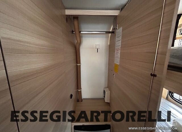 ADRIA ALTEA 60° SELECTION 552 PK VETRORESINA SILVER 2025 7 POSTI pieno