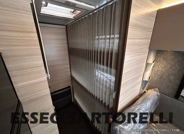 ADRIA ALTEA 60° SELECTION 552 PK VETRORESINA SILVER 2025 7 POSTI pieno