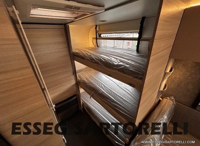 ADRIA ALTEA 60° SELECTION 552 PK VETRORESINA SILVER 2025 7 POSTI pieno