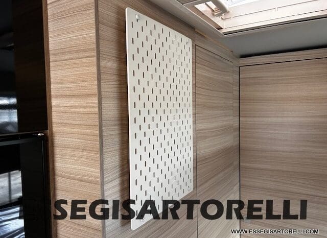 ADRIA ALTEA 60° SELECTION 552 PK VETRORESINA SILVER 2025 7 POSTI pieno