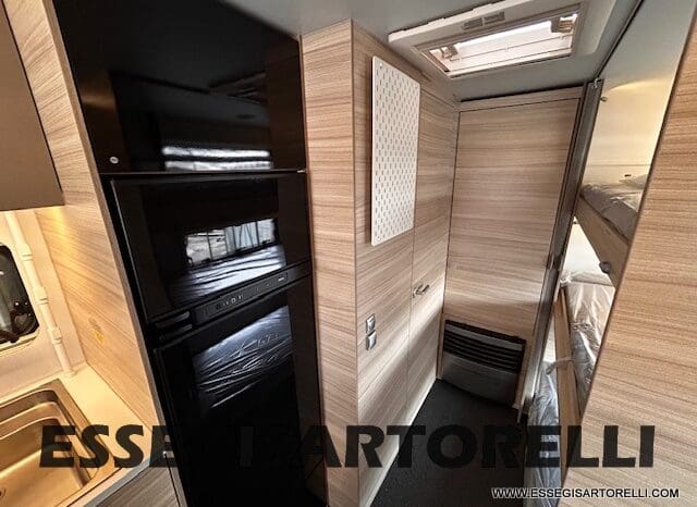 ADRIA ALTEA 60° SELECTION 552 PK VETRORESINA SILVER 2025 7 POSTI pieno