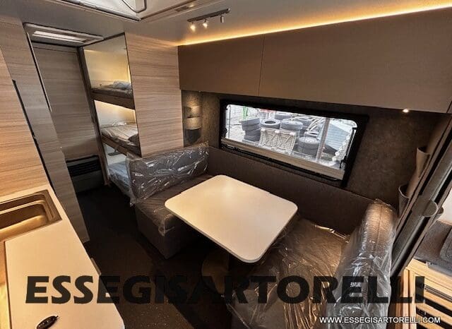 ADRIA ALTEA 60° SELECTION 552 PK VETRORESINA SILVER 2025 7 POSTI pieno