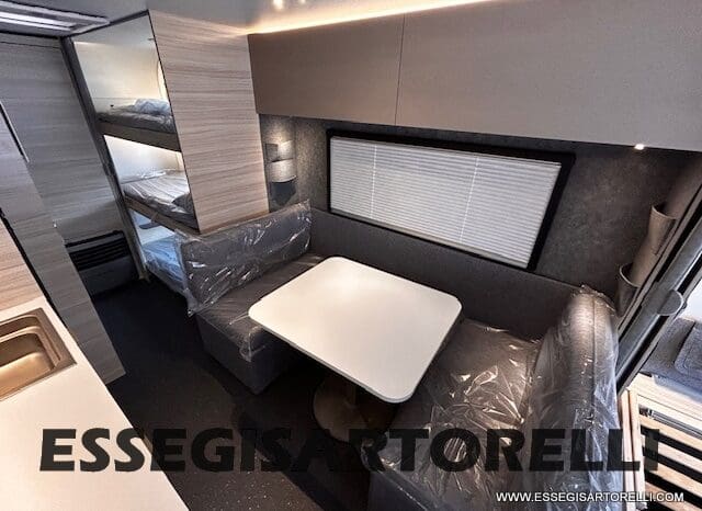 ADRIA ALTEA 60° SELECTION 552 PK VETRORESINA SILVER 2025 7 POSTI pieno