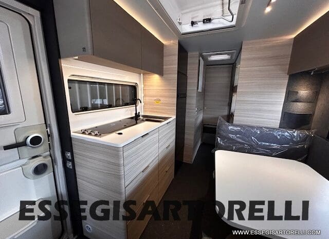 ADRIA ALTEA 60° SELECTION 552 PK VETRORESINA SILVER 2025 7 POSTI pieno