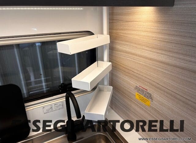 ADRIA ALTEA 60° SELECTION 552 PK VETRORESINA SILVER 2025 7 POSTI pieno