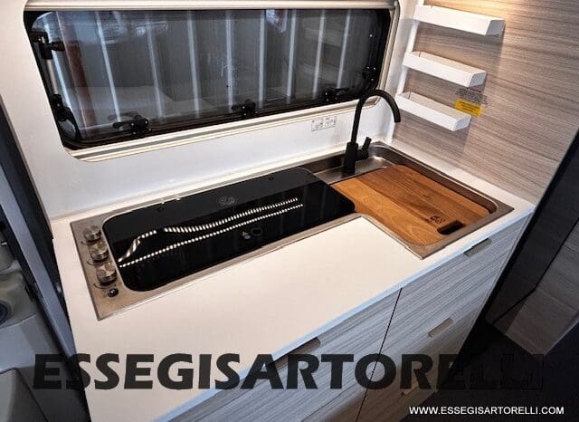 ADRIA ALTEA 60° SELECTION 552 PK VETRORESINA SILVER 2025 7 POSTI pieno