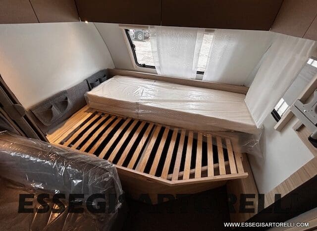 ADRIA ALTEA 60° SELECTION 552 PK VETRORESINA SILVER 2025 7 POSTI pieno