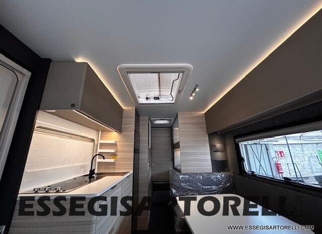 ADRIA ALTEA 60° SELECTION 552 PK VETRORESINA SILVER 2025 7 POSTI pieno