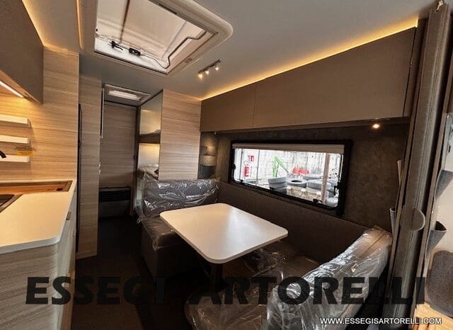 ADRIA ALTEA 60° SELECTION 552 PK VETRORESINA SILVER 2025 7 POSTI pieno