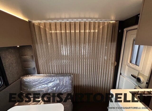 ADRIA ALTEA 60° SELECTION 552 PK VETRORESINA SILVER 2025 7 POSTI pieno