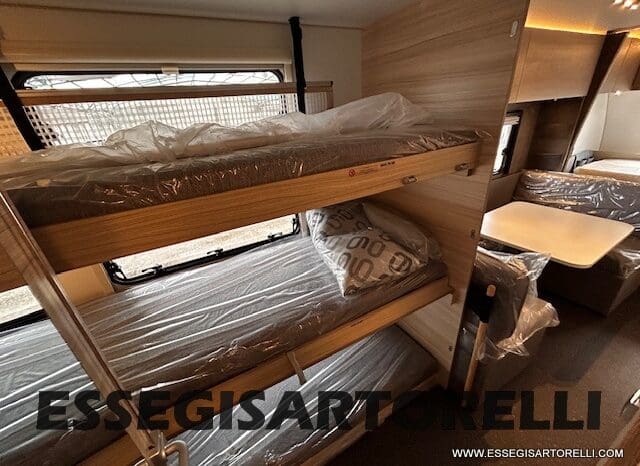 ADRIA ALTEA 60° SELECTION 552 PK VETRORESINA SILVER 2025 7 POSTI pieno