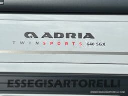 ADRIA NEW TWIN SPORTS MY 2025 SUPREME EDITION 640 SGX SKYROOF APRIBILE EXPEDITION 636 pieno
