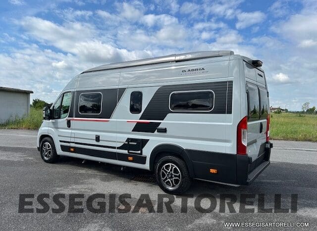 ADRIA NEW TWIN SPORTS MY 2025 SUPREME EDITION 640 SGX SKYROOF APRIBILE EXPEDITION 636 pieno