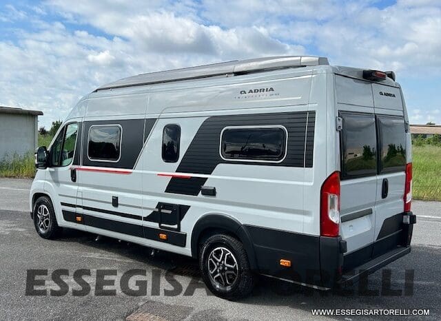 ADRIA NEW TWIN SPORTS MY 2025 SUPREME EDITION 640 SGX SKYROOF APRIBILE EXPEDITION 636 pieno