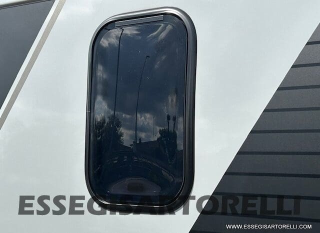 ADRIA NEW TWIN SPORTS MY 2025 SUPREME EDITION 640 SGX SKYROOF APRIBILE EXPEDITION 636 pieno