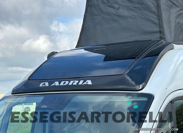 ADRIA NEW TWIN SPORTS MY 2025 SUPREME EDITION 640 SGX SKYROOF APRIBILE EXPEDITION 636 pieno