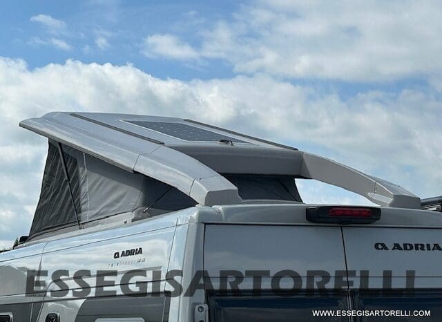 ADRIA NEW TWIN SPORTS MY 2025 SUPREME EDITION 640 SGX SKYROOF APRIBILE EXPEDITION 636 pieno
