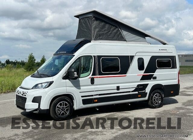 ADRIA NEW TWIN SPORTS MY 2025 SUPREME EDITION 640 SGX SKYROOF APRIBILE EXPEDITION 636 pieno