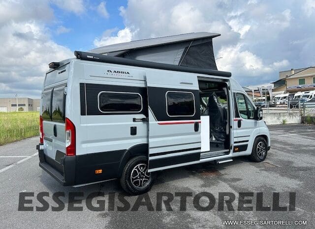 ADRIA NEW TWIN SPORTS MY 2025 SUPREME EDITION 640 SGX SKYROOF APRIBILE EXPEDITION 636 pieno
