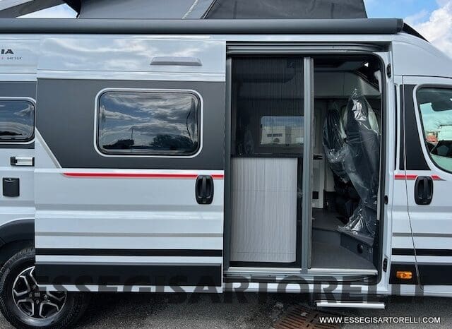 ADRIA NEW TWIN SPORTS MY 2025 SUPREME EDITION 640 SGX SKYROOF APRIBILE EXPEDITION 636 pieno