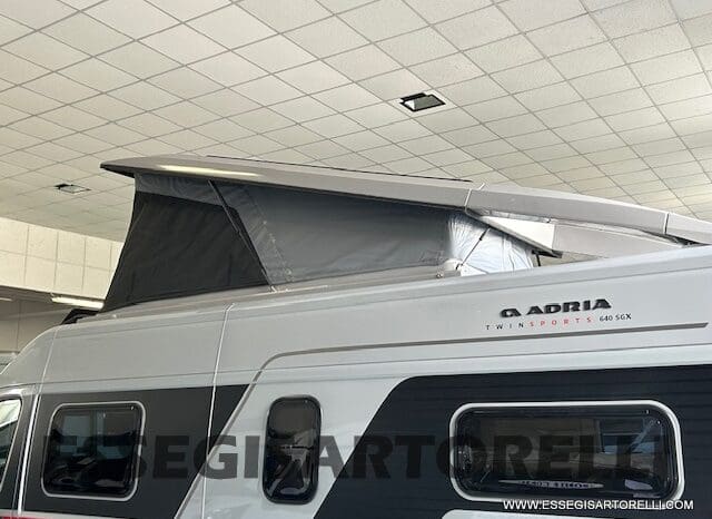ADRIA NEW TWIN SPORTS MY 2025 SUPREME EDITION 640 SGX SKYROOF APRIBILE EXPEDITION 636 pieno