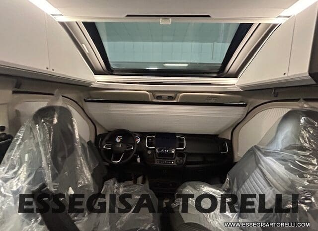 ADRIA NEW TWIN SPORTS MY 2025 SUPREME EDITION 640 SGX SKYROOF APRIBILE EXPEDITION 636 pieno