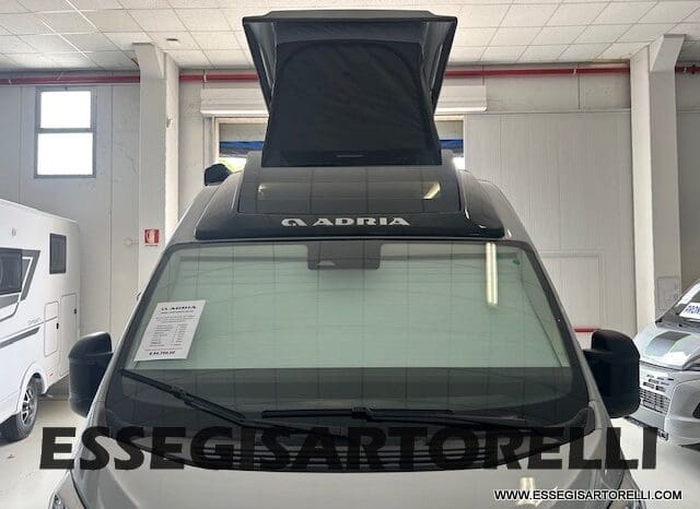 ADRIA NEW TWIN SPORTS MY 2025 SUPREME EDITION 640 SGX SKYROOF APRIBILE EXPEDITION 636 pieno